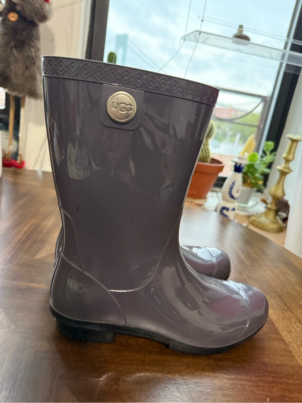 UGG Glossy Slate Purple Rain Boots Size 7